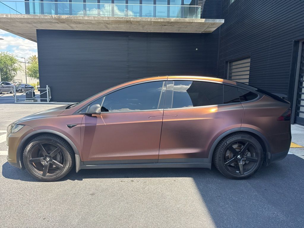 tesla model x 2021 5YJXCDE22MF324842 image tesla model x 2021 5YJXCDE22MF324842 image